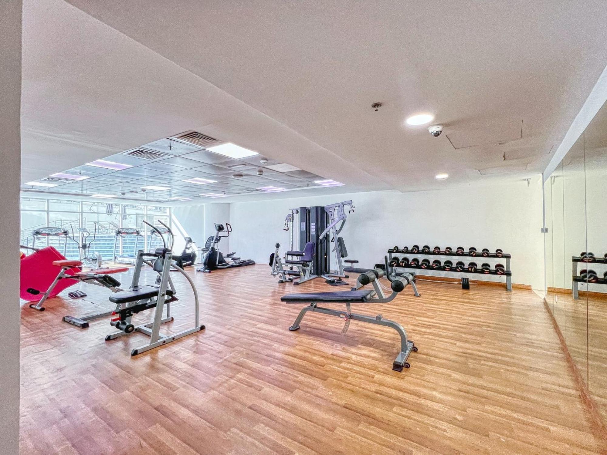 Shoresinn - Stunning 1br With Marina View Apartment